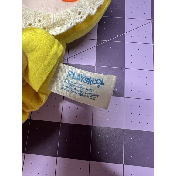 Vintage Playskool Baby Rattle Plush Doll Lovey‎ 6" 1978 Girl Yellow Duck - Picture 6 of 7